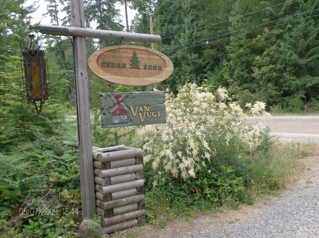 Cedar Song B&B Parksville Rum bild