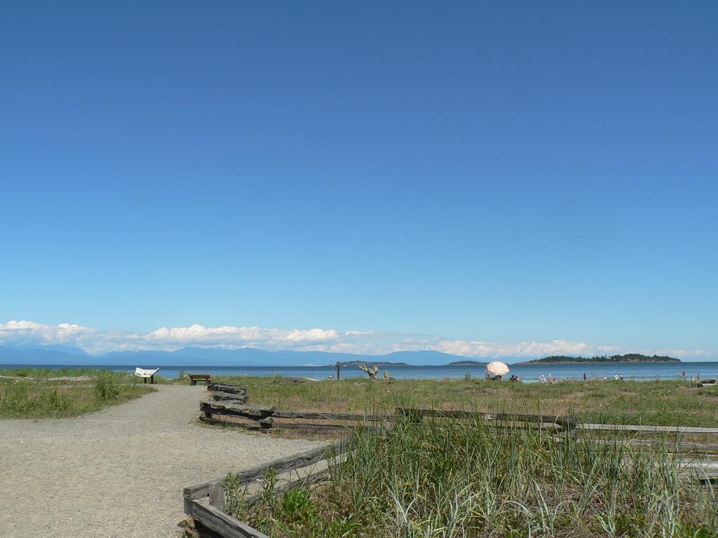 Cedar Song B&B Parksville Exteriör bild